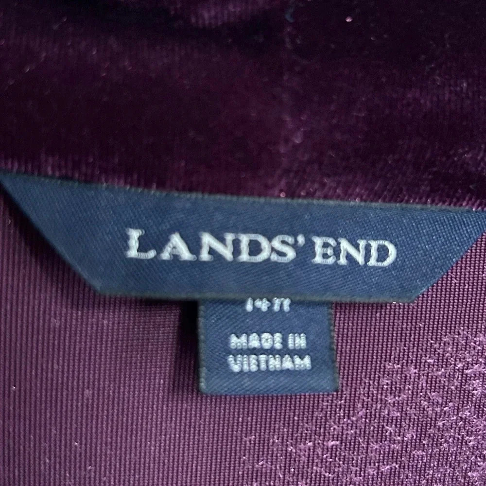 Lands' End  Women’s 14W Purple Velvet Ruched V Neck‎ Top Whimsigoth Witchy - Picture 13 of 13